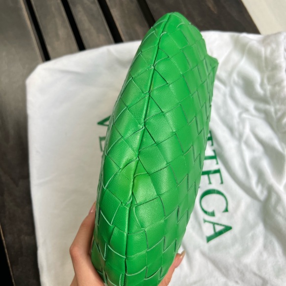 BOTTEGA VENETA Nappa Intrecciato Mini Jodie in Parakeet - Picture 9 of 10